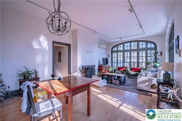 $975,000 | 120 Porter Street, Easton, PA 18042