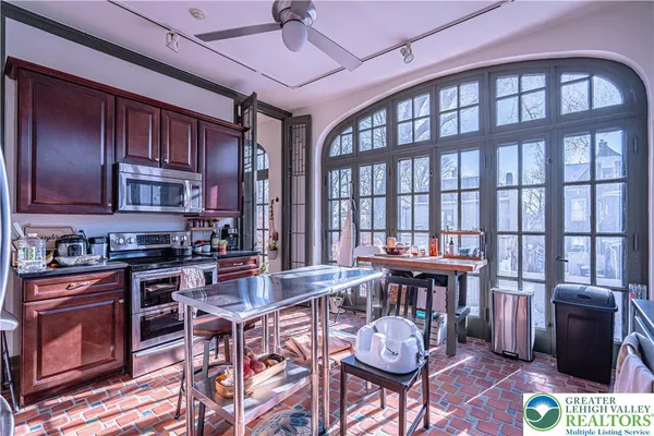 $975,000 | 120 Porter Street, Easton, PA 18042