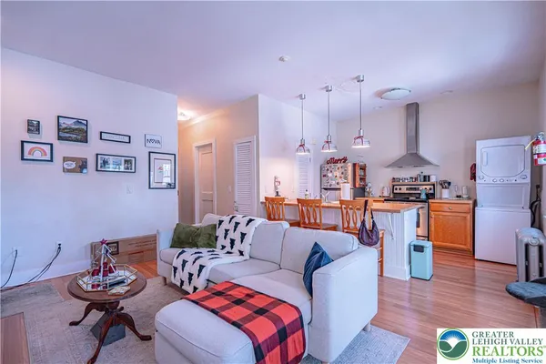 $975,000 | 120 Porter Street, Easton, PA 18042