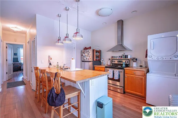 $975,000 | 120 Porter Street, Easton, PA 18042