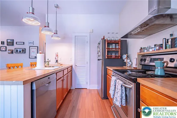 $975,000 | 120 Porter Street, Easton, PA 18042