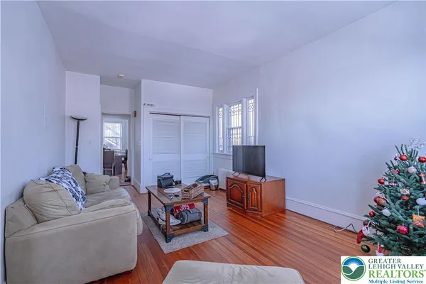 $975,000 | 120 Porter Street, Easton, PA 18042