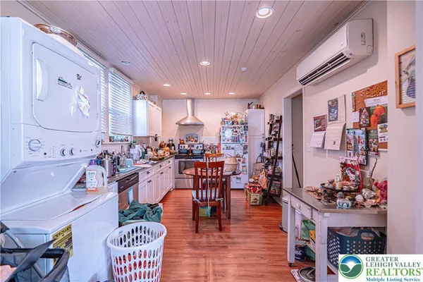 $975,000 | 120 Porter Street, Easton, PA 18042