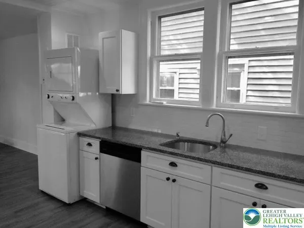 $975,000 | 120 Porter Street, Easton, PA 18042