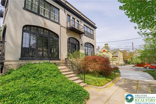 $975,000 | 120 Porter Street, Easton, PA 18042