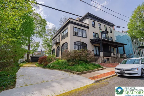 $975,000 | 120 Porter Street, Easton, PA 18042