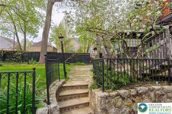 $975,000 | 120 Porter Street, Easton, PA 18042