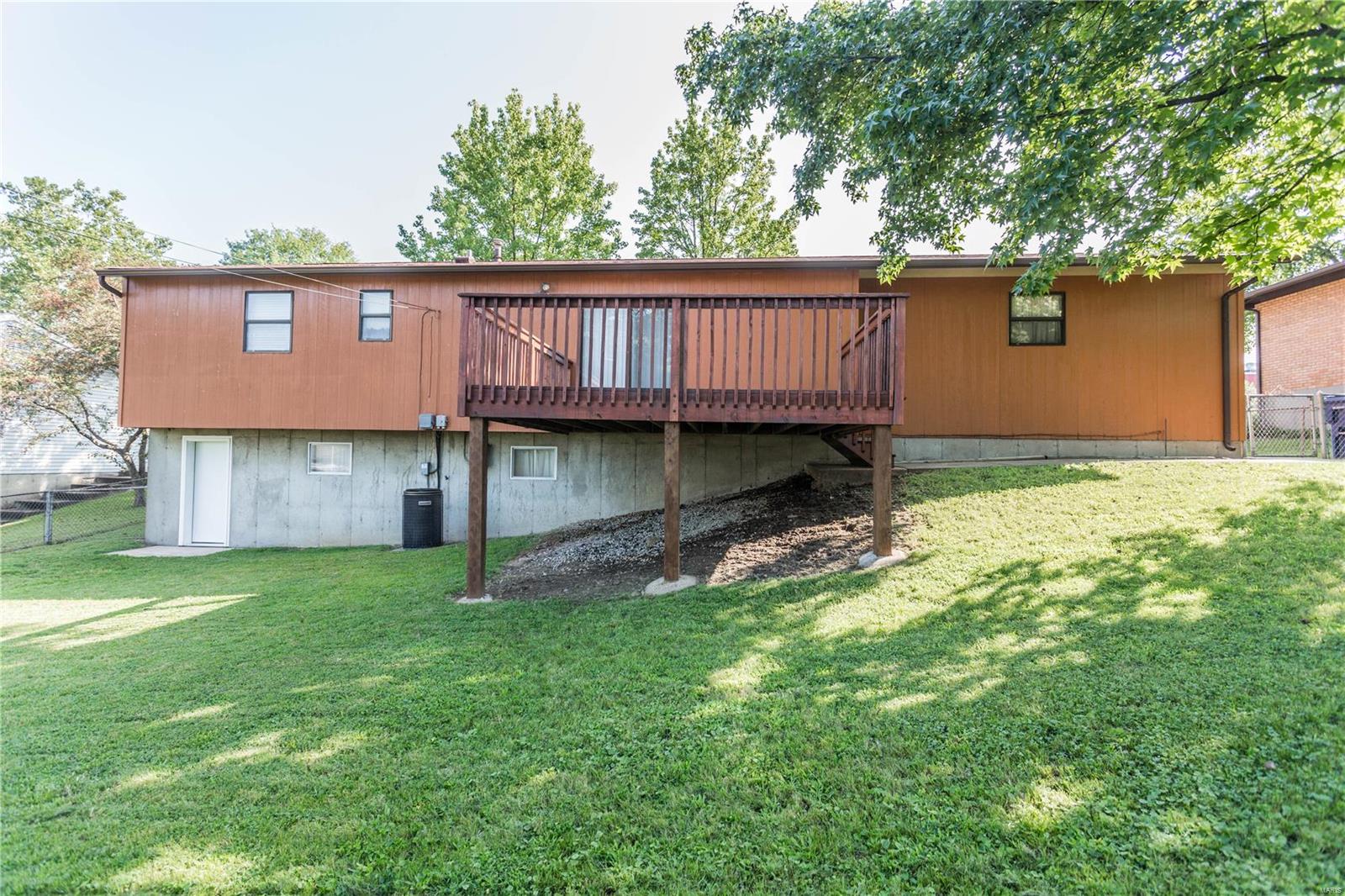 614 Reavis Barracks Road St. Louis, MO 63125 - Photo 12 of 12