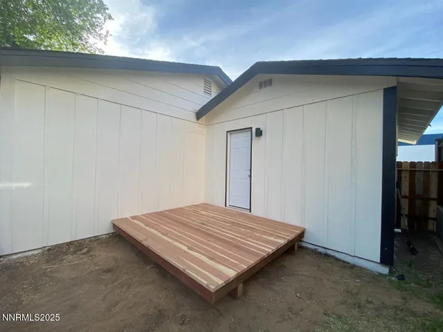 $699,000 | 465 Industrial Park Drive, Carson City, NV 89701