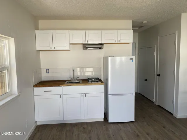 $699,000 | 465 Industrial Park Drive, Carson City, NV 89701