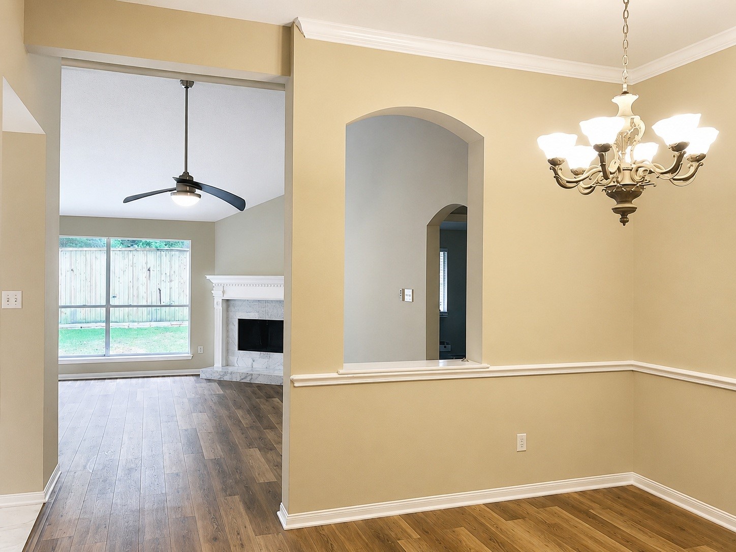 155 South Delta Mill Circle Conroe, TX 77385 - Photo 6 of 15 Dining Room