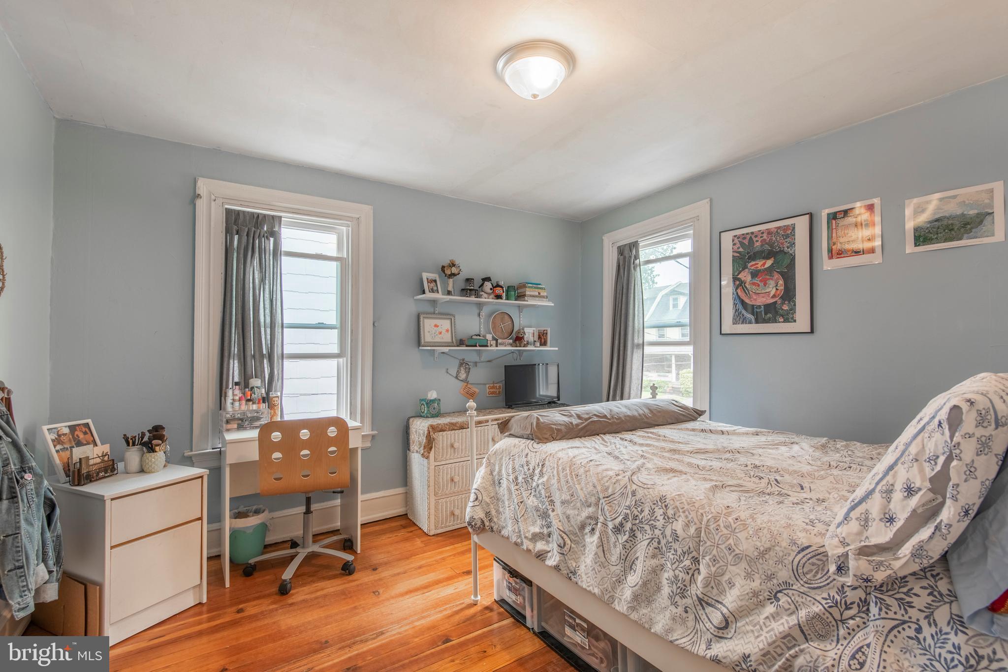 106 Merion Avenue Narberth, PA 19072 - Photo 18 of 34 2nd bedroom on 2nd floor