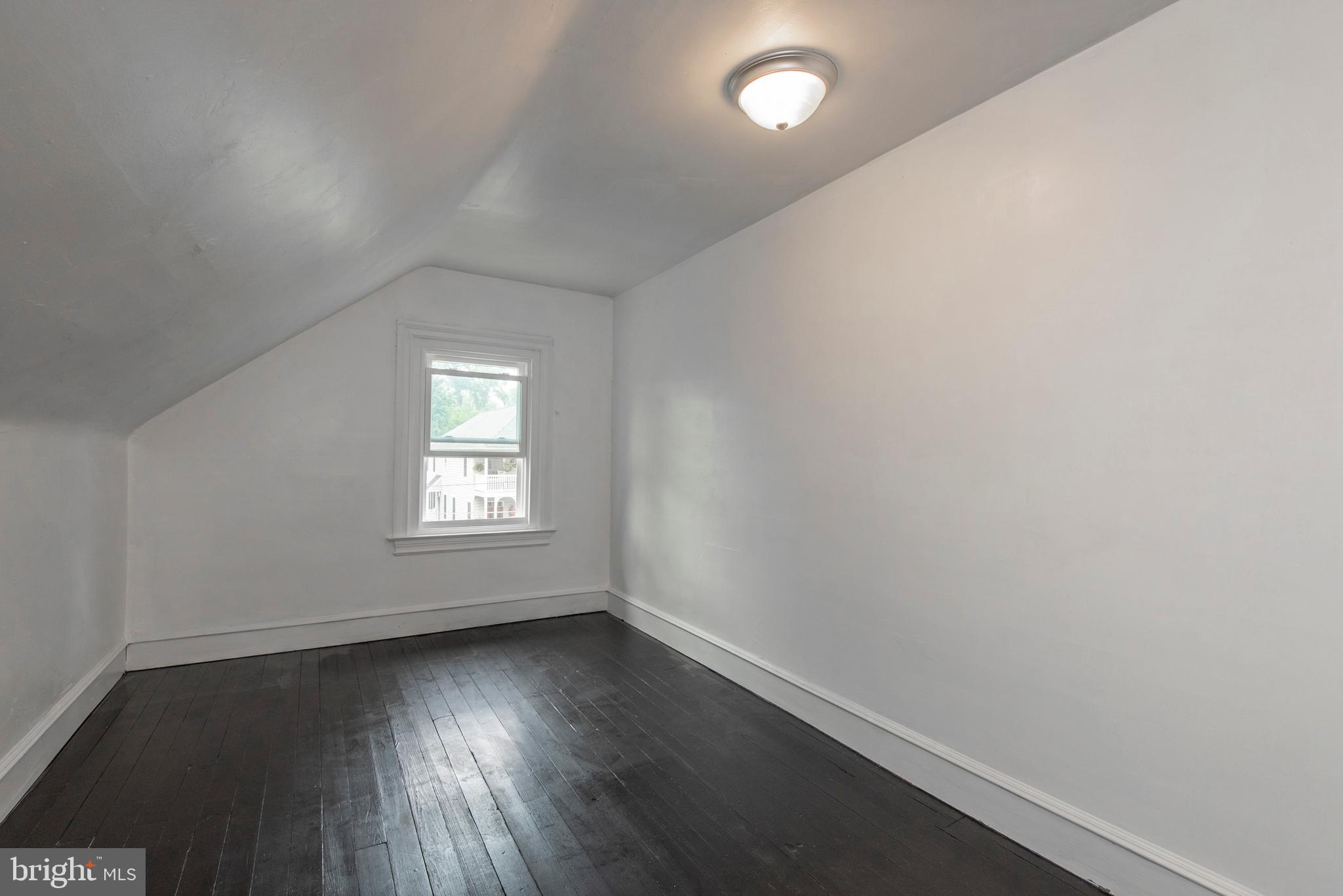 106 Merion Avenue Narberth, PA 19072 - Photo 29 of 34 5th bedroom on 3rd floor