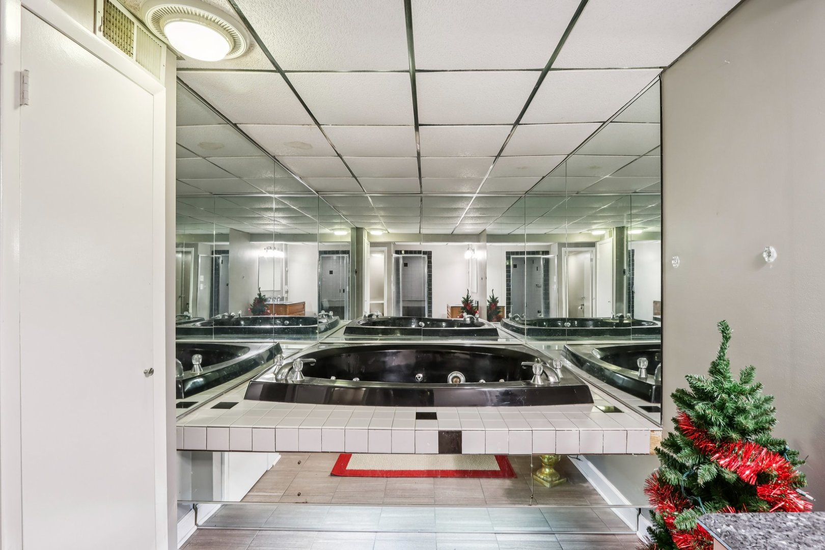 75 Mineola Road, Unit 75 Fox Lake, IL 60020 - Photo 29 of 35