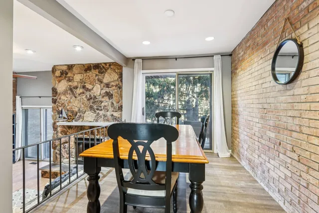 $224,998 | 75 Mineola Road, Unit 75, Fox Lake, IL 60020