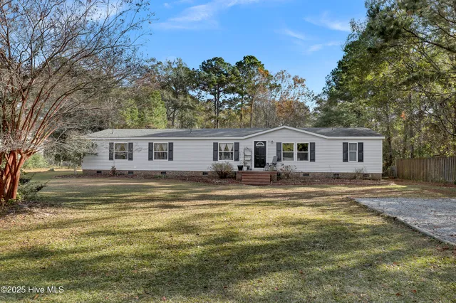 $295,000 | 151 Shelley Road, Hampstead, NC 28443