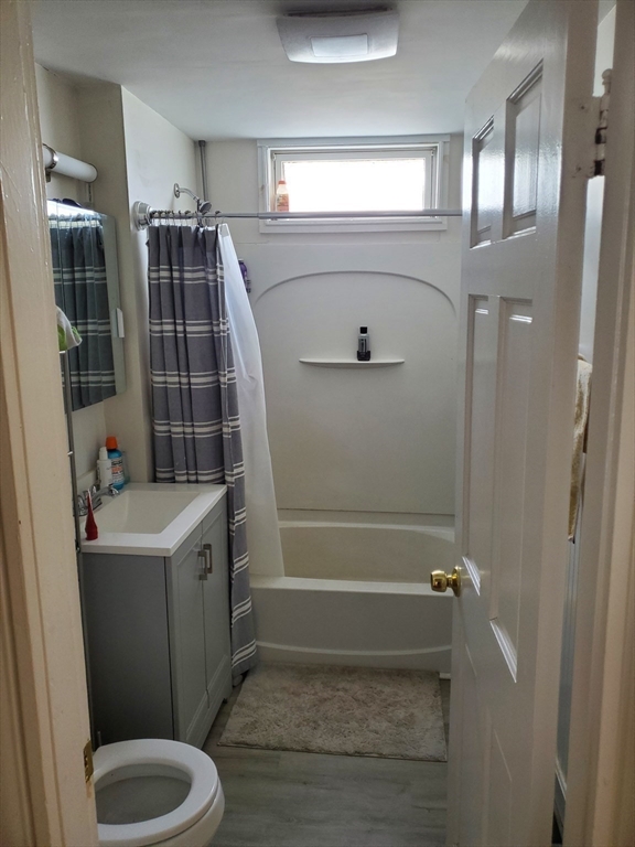 41 Mill Street, Unit 3 Beverly, MA 01915 - Photo 4 of 9