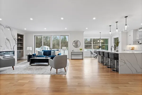 $2,450,000 | 6 Parker Road, Bedford, MA 01730