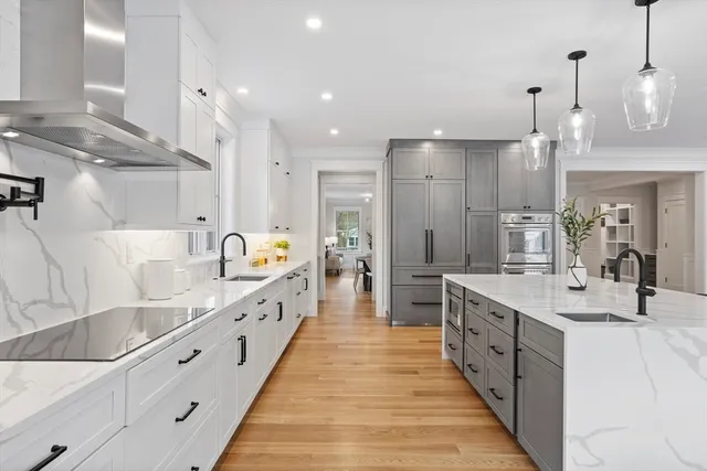 $2,599,900 | 6 Parker Road, Bedford, MA 01730