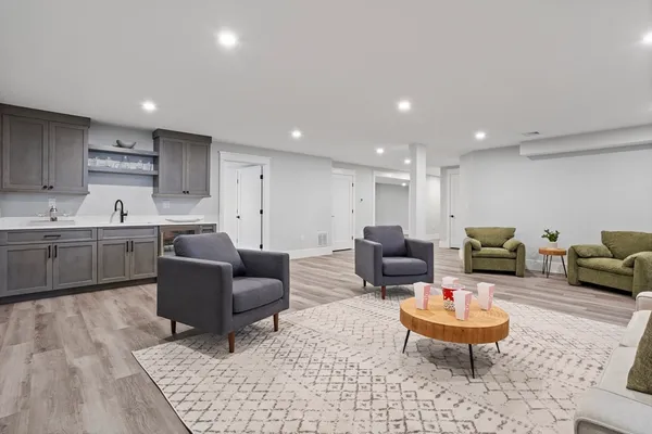 $2,450,000 | 6 Parker Road, Bedford, MA 01730