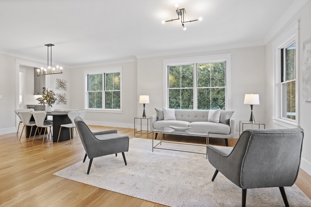 6 Parker Road Bedford, MA 01730 - Photo 4 of 35