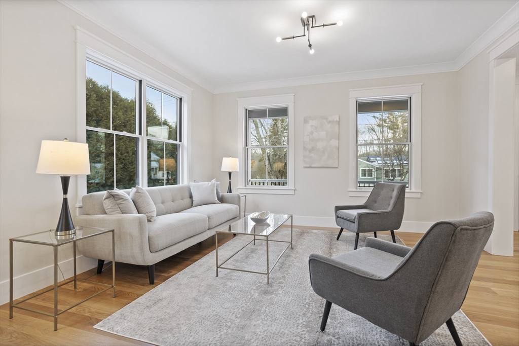 6 Parker Road Bedford, MA 01730 - Photo 5 of 35