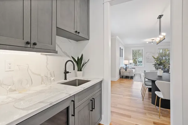 $2,450,000 | 6 Parker Road, Bedford, MA 01730