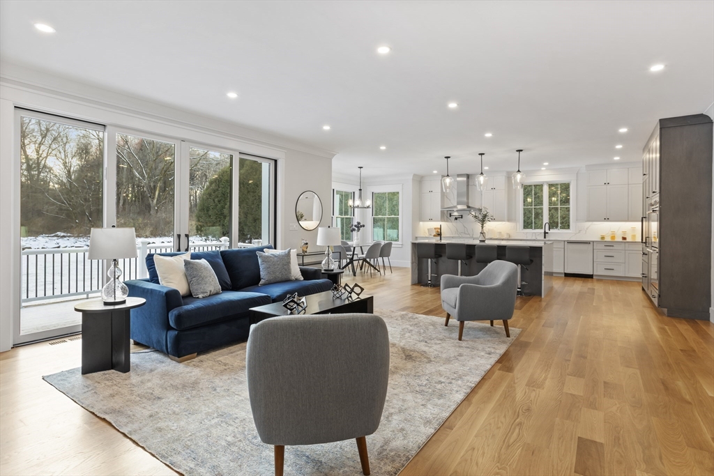 6 Parker Road Bedford, MA 01730 - Photo 10 of 35