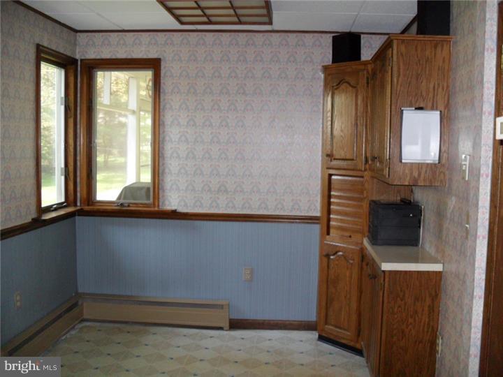 2722 Line Lexington Road Hatfield, PA 19440 - Photo 13 of 20 Breakfast Room