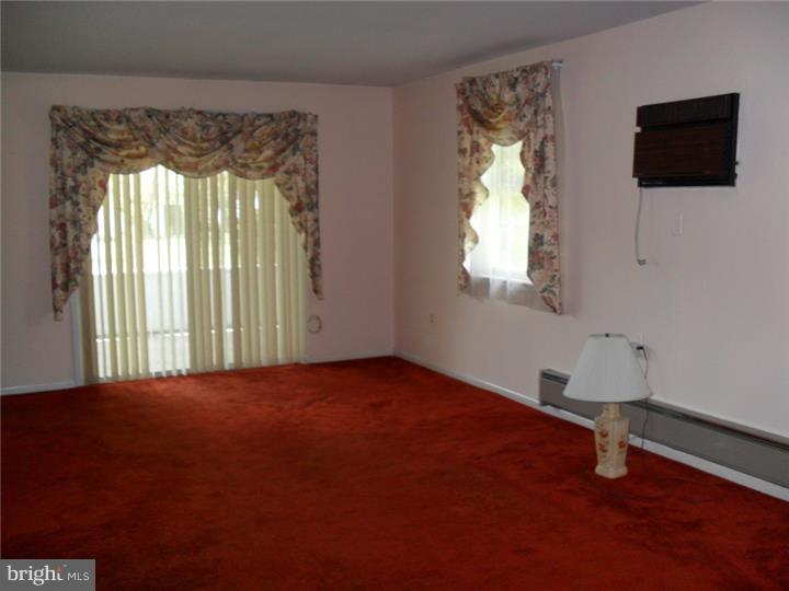 2722 Line Lexington Road Hatfield, PA 19440 - Photo 14 of 20 Family Room