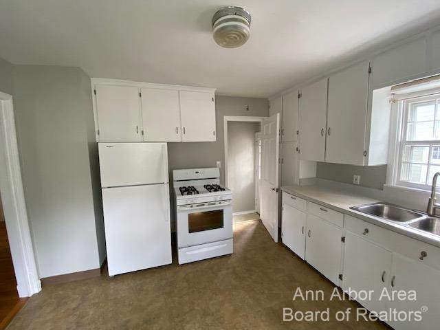 1801 Arborview Boulevard Ann Arbor, MI 48103 - Photo 9 of 10 Photo 9