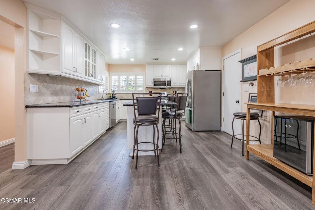 4481 Bidwell Street Simi Valley, CA 93063 - Photo 14 of 84