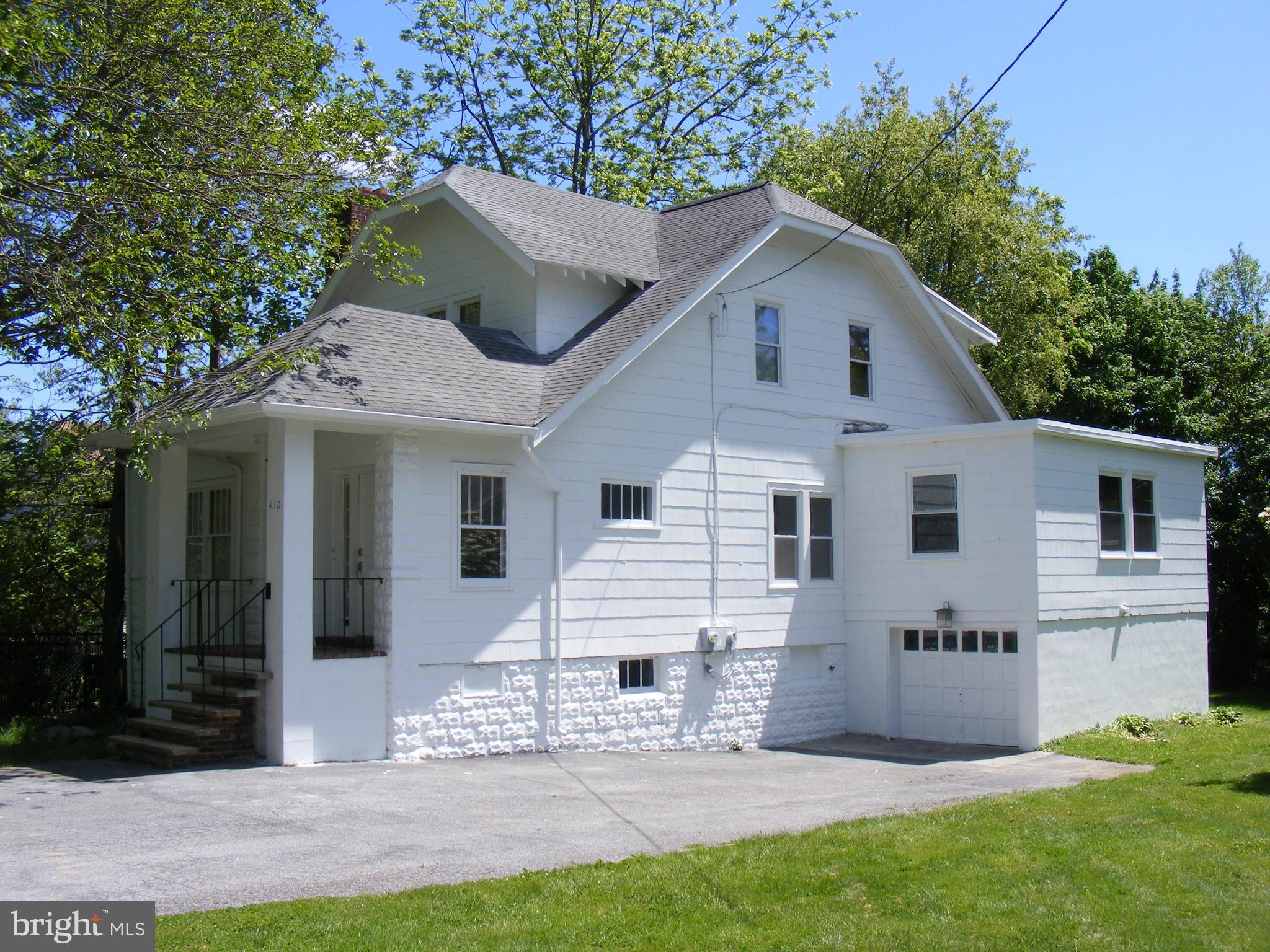 410 Lighthouse Road Wilmington, DE 19809 - Photo 3 of 21 Gallery Image 3