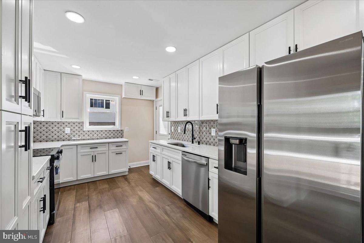 24321 Log House Road Gaithersburg, MD 20882 - Photo 19 of 36 Kitchen