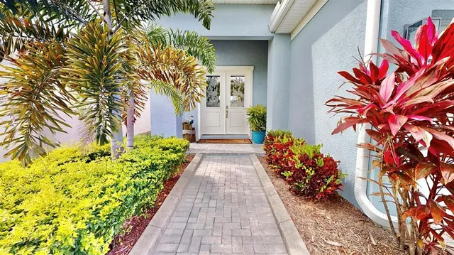 $980,000 | 5233 Wishing Arch Drive, Apollo Beach, FL 33572