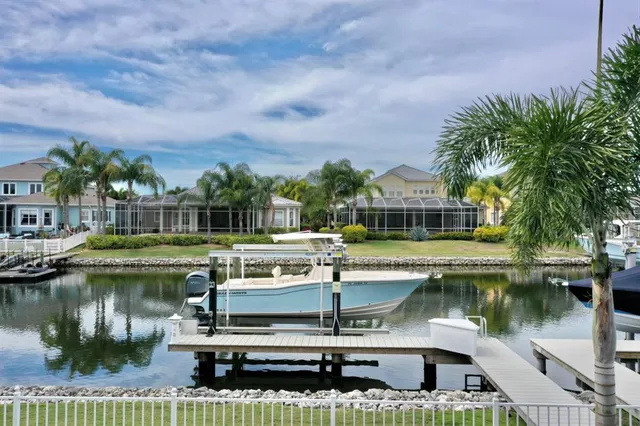 $980,000 | 5233 Wishing Arch Drive, Apollo Beach, FL 33572