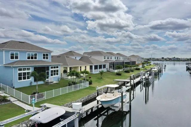 $980,000 | 5233 Wishing Arch Drive, Apollo Beach, FL 33572