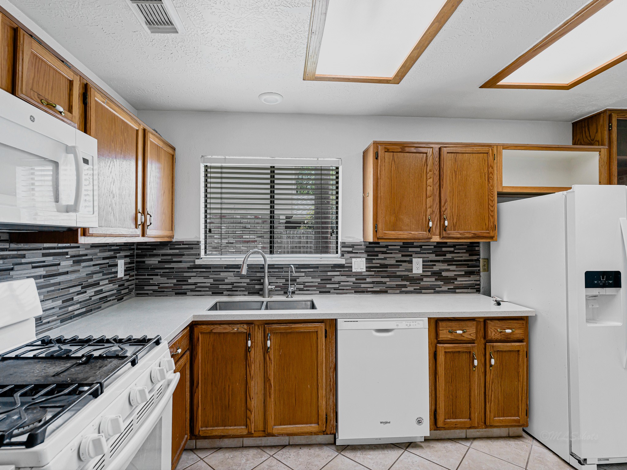 10407 Linecamp Drive Houston, TX 77064 - Photo 12 of 34