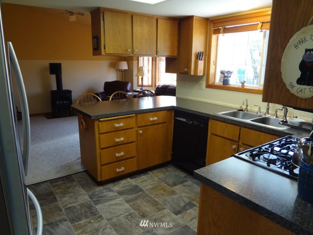 1124 Ridgeway Drive Lynden, WA 98264 - Photo 11 of 18 Gallery Image 11