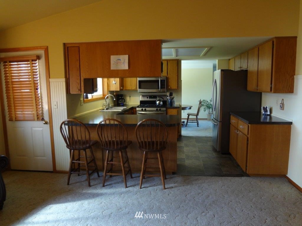 1124 Ridgeway Drive Lynden, WA 98264 - Photo 8 of 18 Gallery Image 8