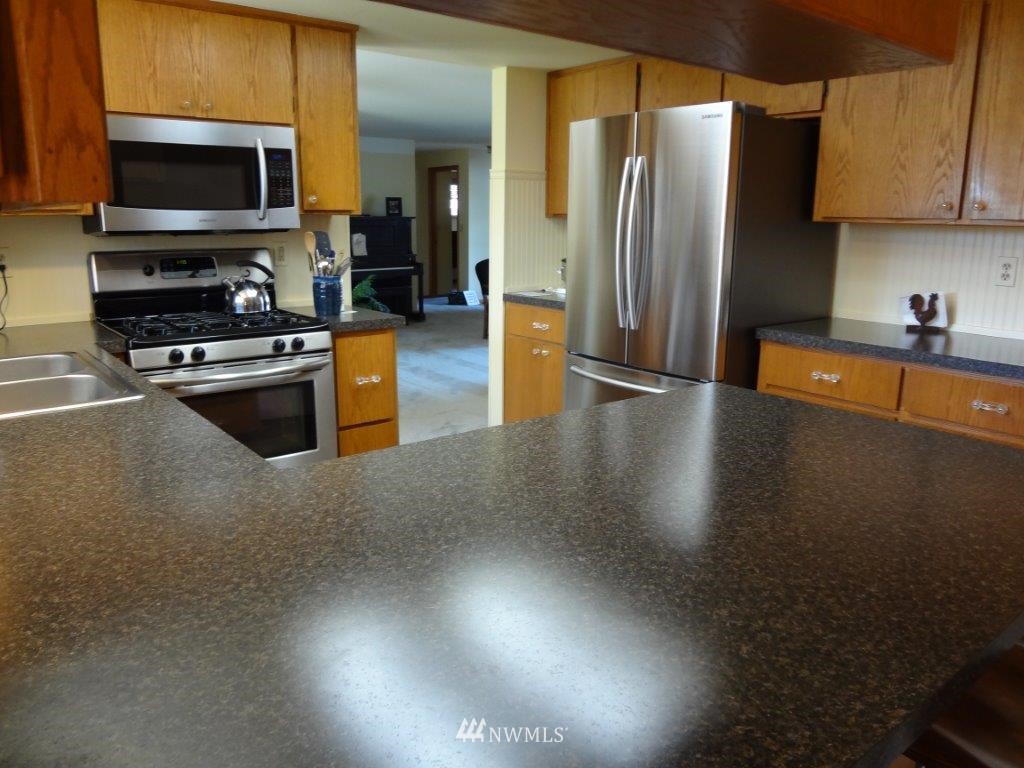 1124 Ridgeway Drive Lynden, WA 98264 - Photo 10 of 18 Gallery Image 10