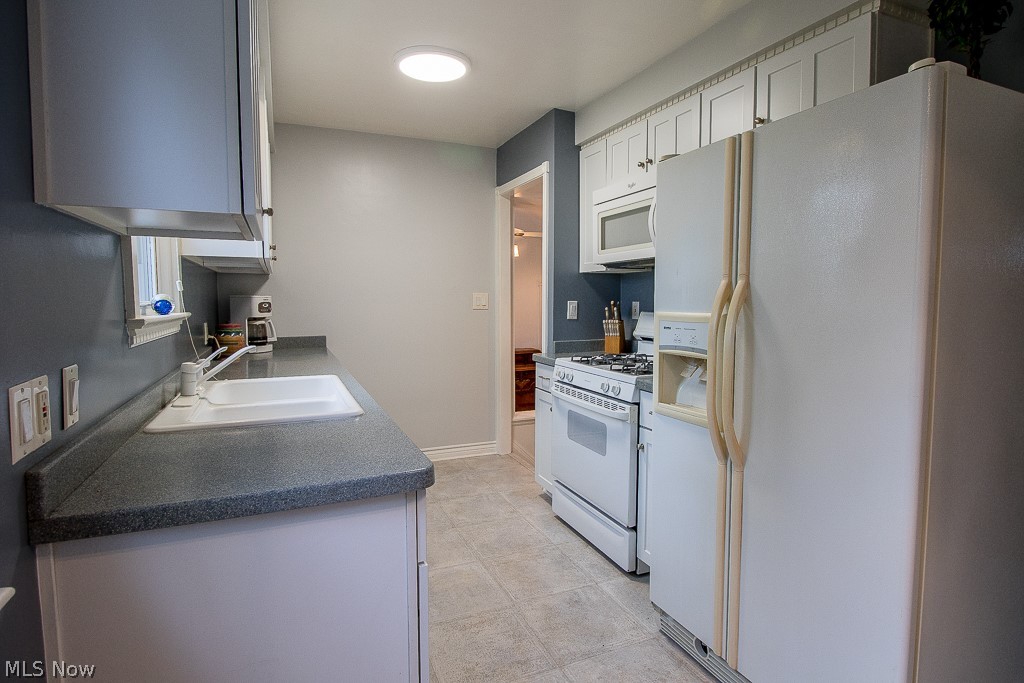 30825 Clarmont Road Willowick, OH 44095 - Photo 11 of 28