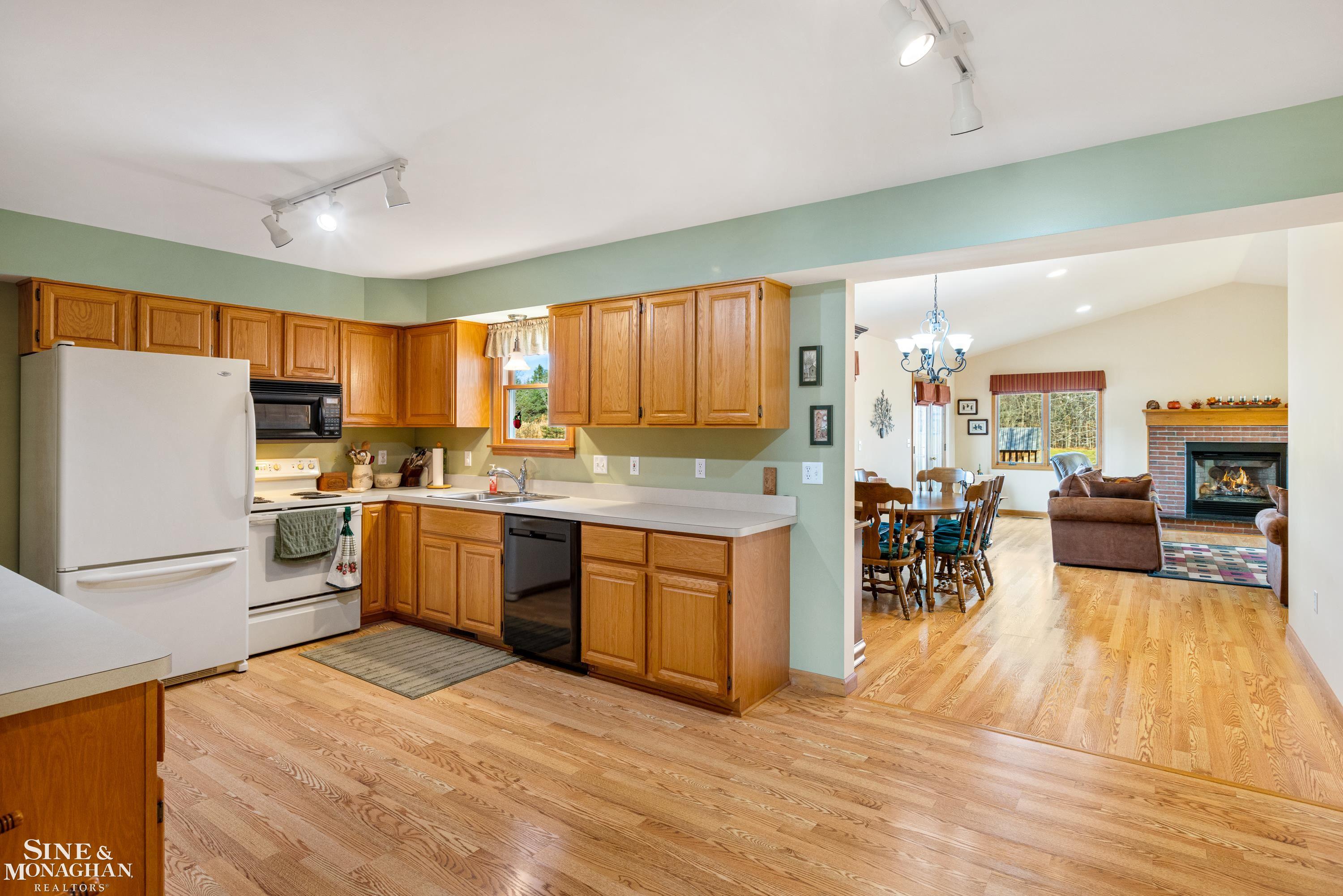 6800 Rattle Run Road St. Clair, MI 48079 - Photo 9 of 49 Gallery Image 9