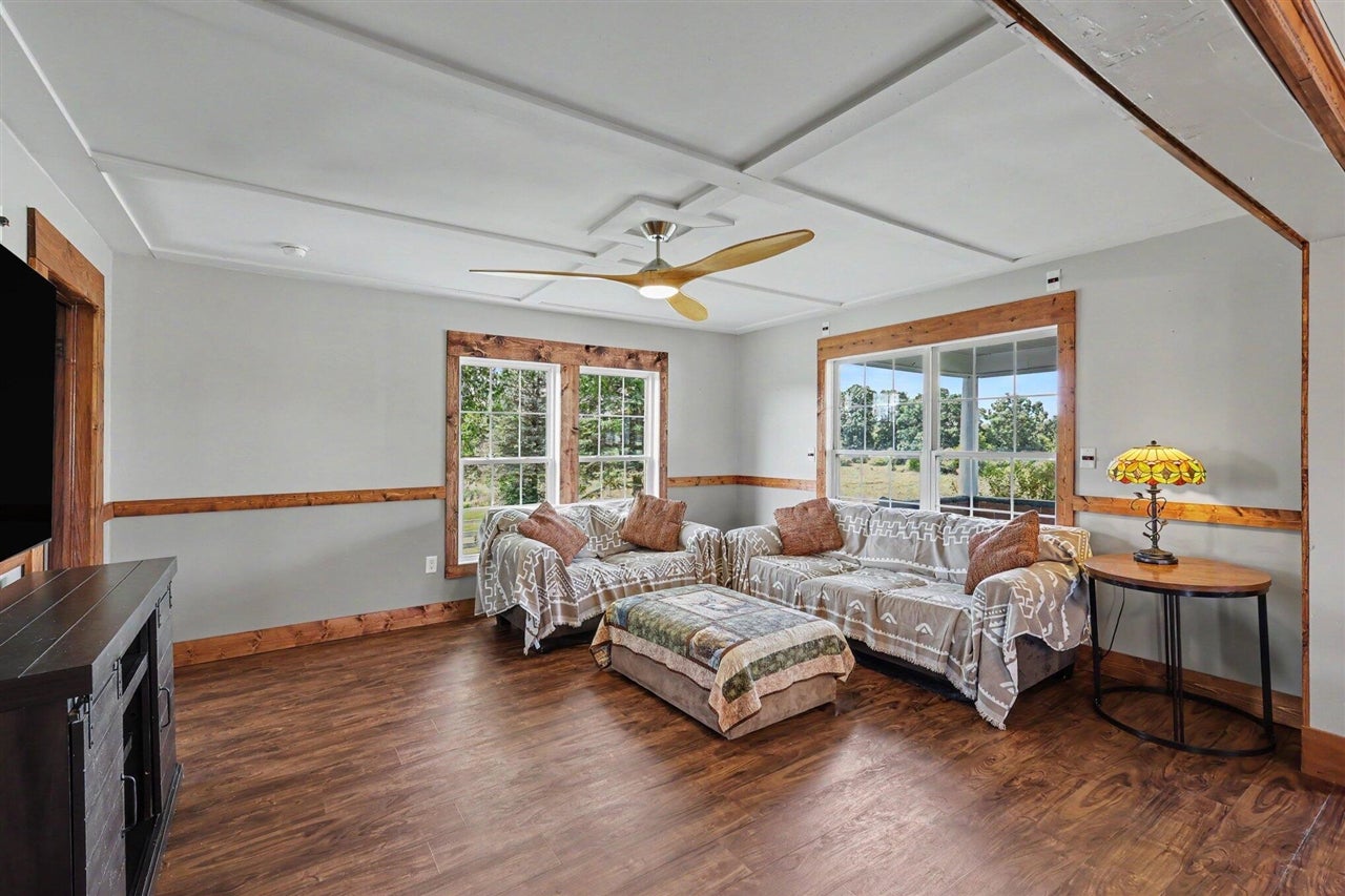9917 Cady Road Jackson, MI 49201 - Photo 4 of 43 Gallery Image 4