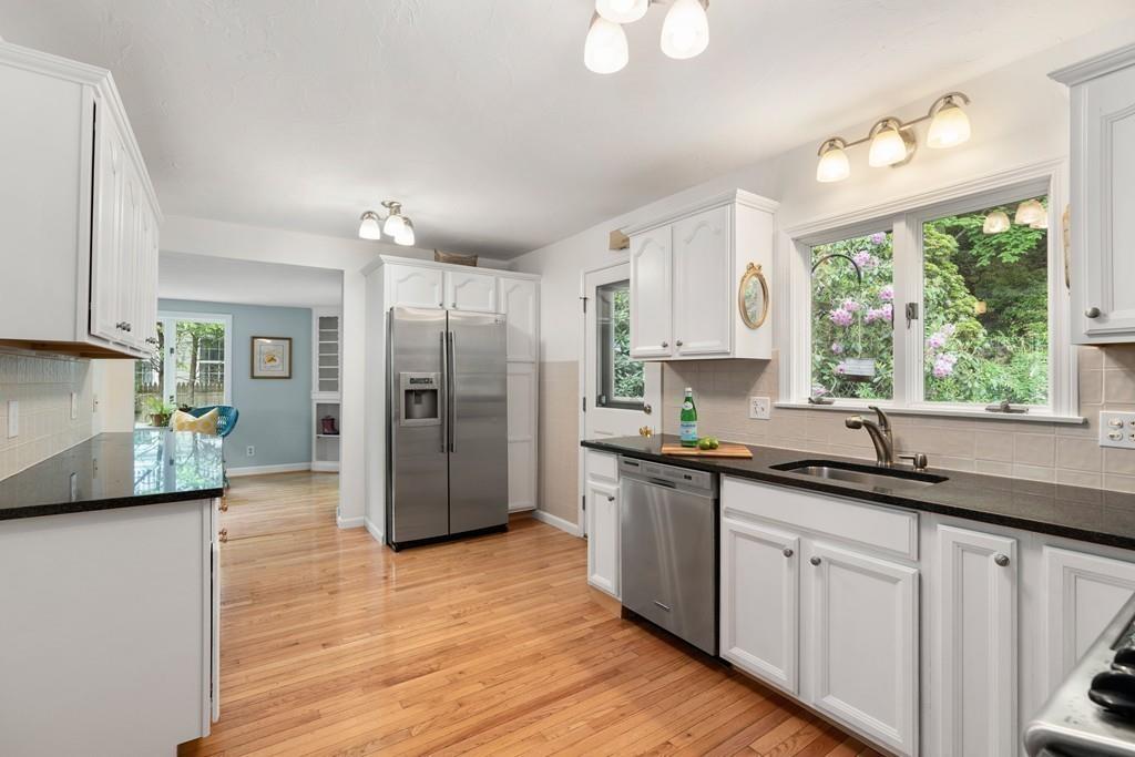 100 Berkshire Road Newton, MA 02460 - Photo 12 of 42 Gallery Image 12
