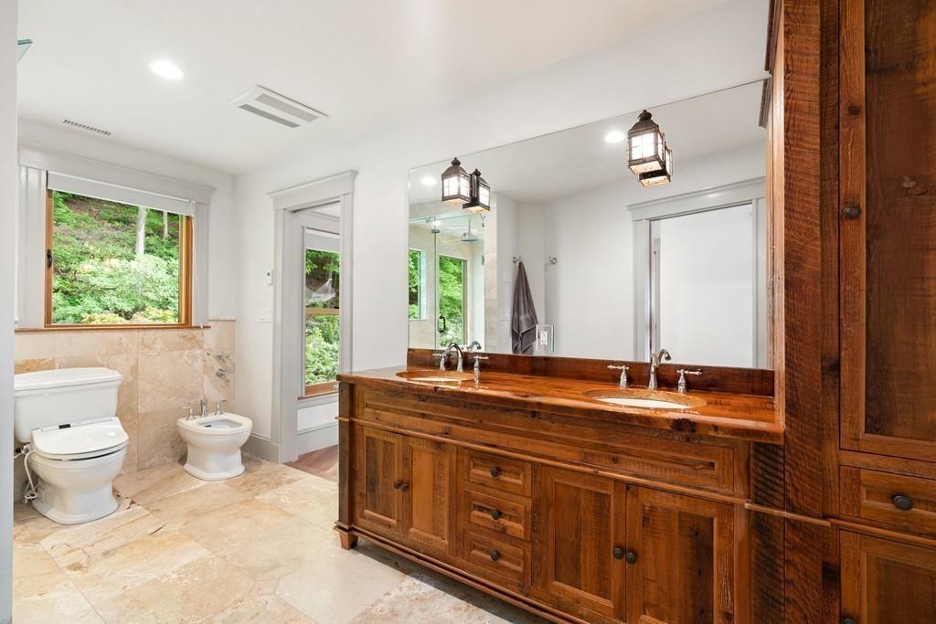100 Berkshire Road Newton, MA 02460 - Photo 19 of 42 Gallery Image 19