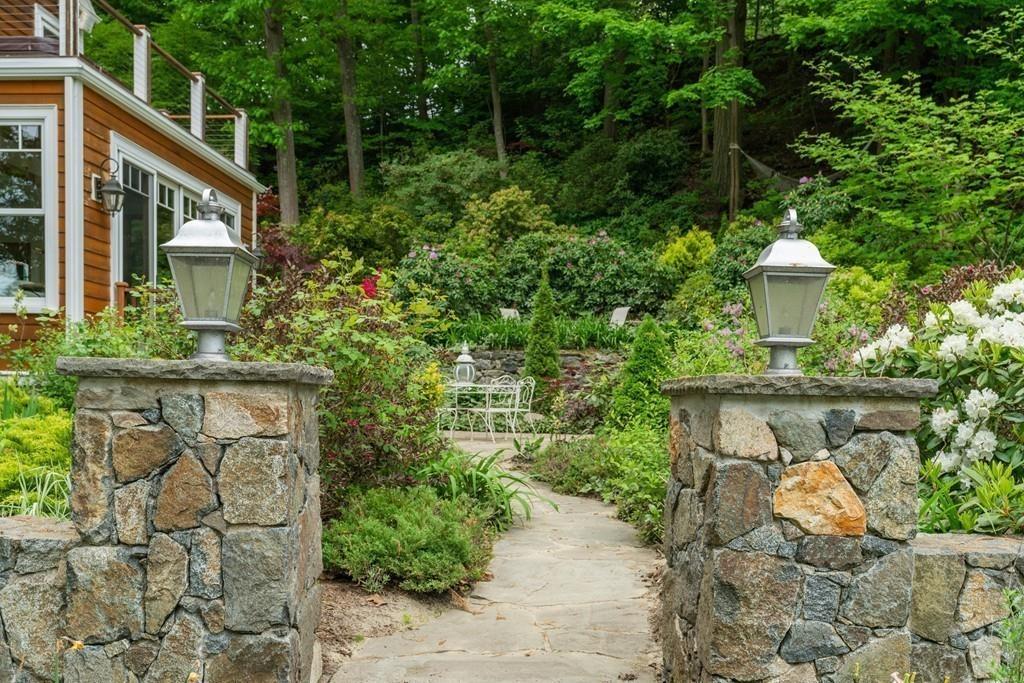 100 Berkshire Road Newton, MA 02460 - Photo 35 of 42 Gallery Image 35