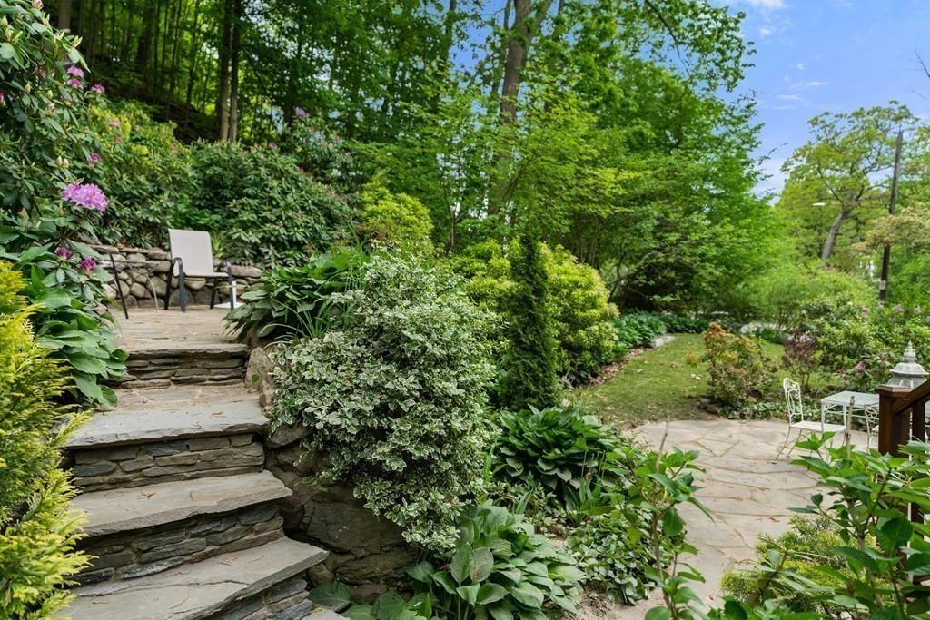 100 Berkshire Road Newton, MA 02460 - Photo 36 of 42 Gallery Image 36