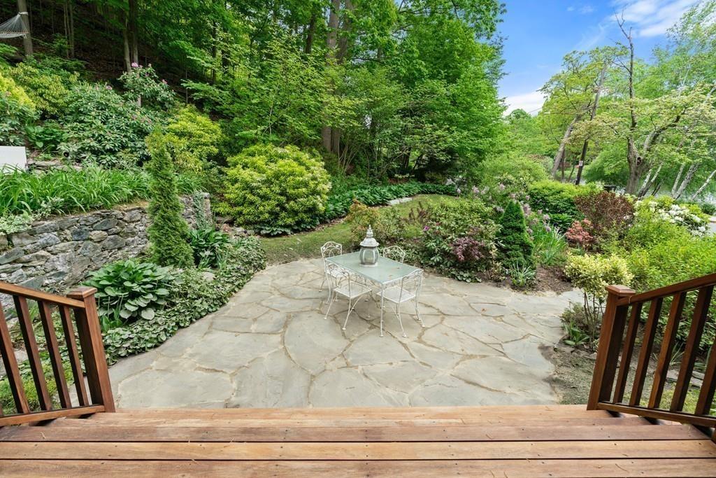 100 Berkshire Road Newton, MA 02460 - Photo 10 of 42 Gallery Image 10