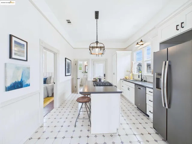 $849,000 | 1054 24th Street, Oakland, CA 94607